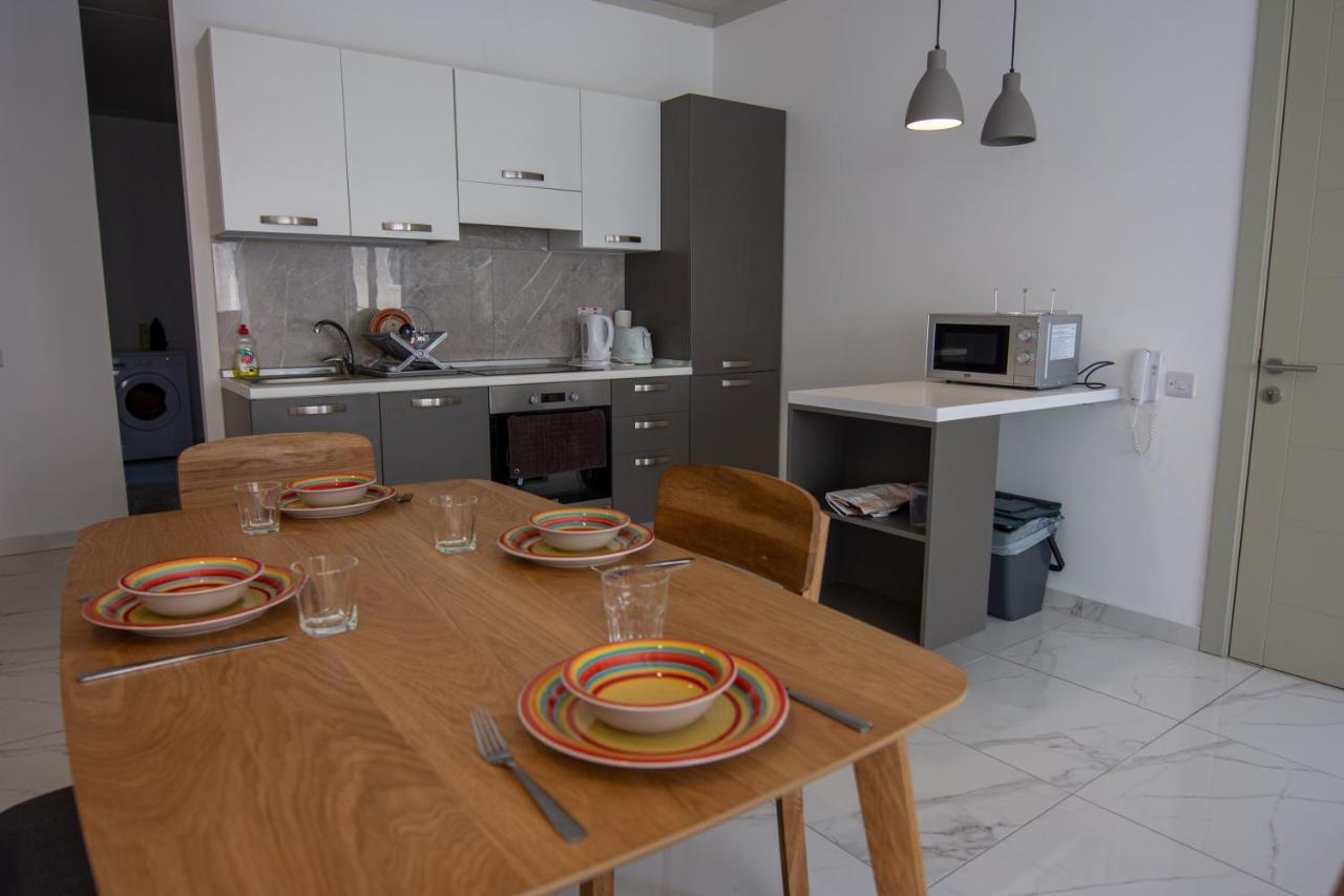 Seaside Spirit Apartment Ta Xbiex Екстериор снимка